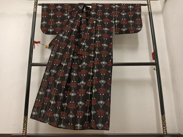 平和屋着物●久留米絣　単衣　扇面舞蝶文　綿　逸品　AABM2669ph