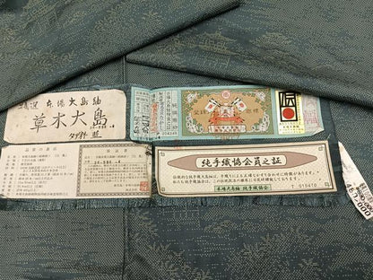 平和屋着物●本場大島紬　純手織り　9マルキ　草木大島　白鳳　証紙付き　株式会社たかし謹製　正絹　逸品　AABM2670ph
