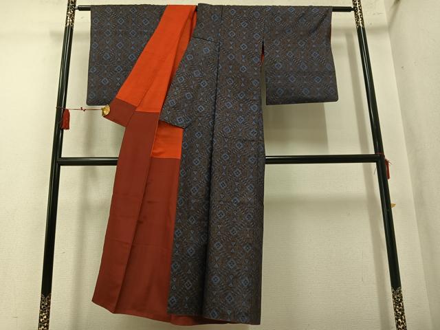 平和屋着物●アンティーク　大正ロマン　本場大島紬　菱文　正絹　逸品　AABM2674ph