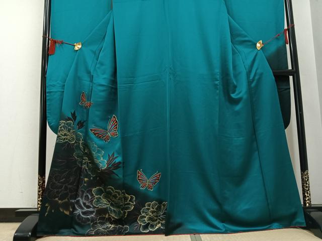 平和屋着物●豪華振袖　花蝶文　暈し染め　金彩　正絹　逸品　AABM2679ph