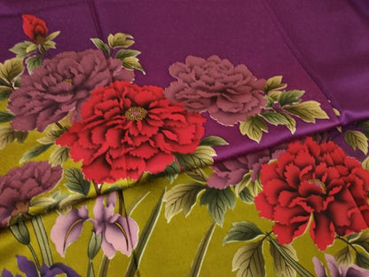平和屋着物●豪華振袖　草花文　暈し染め　ロング丈　正絹　逸品　AABM2972ck