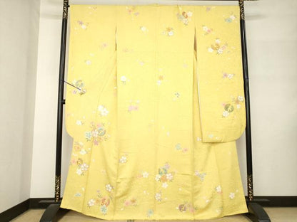 平和屋着物●KUMIKYOKU　振袖　駒刺繍　舞花文　金彩　正絹　逸品　AABM3006ck