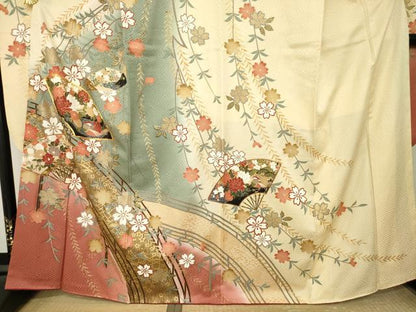 平和屋着物●豪華振袖　駒刺繍　扇面鴛鴦花文　暈し染め　金糸　正絹　逸品　AABM3010ck