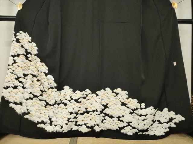 平和屋着物●豪華色留袖　作家物　駒刺繍　松　黒地　正絹　逸品　AABM3053ck