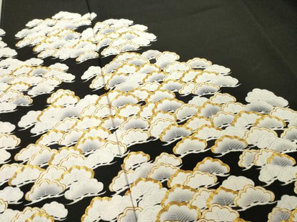平和屋着物●豪華色留袖　作家物　駒刺繍　松　黒地　正絹　逸品　AABM3053ck