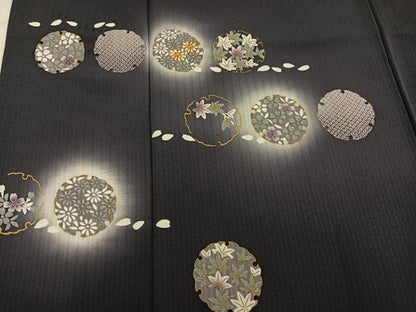 平和屋着物●訪問着　駒刺繍　雪輪花文　暈し染め　金彩　正絹　逸品　AABM3272ph