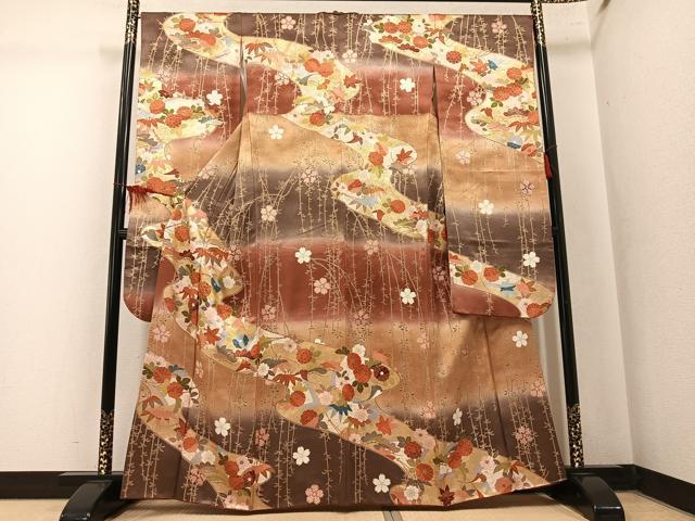 平和屋着物●豪華振袖　駒刺繍　草花文　暈し染め　金彩　正絹　逸品　AABM3275ph