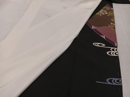 平和屋着物●豪華黒留袖　作家物　駒刺繍　流水花文　金彩　正絹　逸品　未使用　AABM3282ph