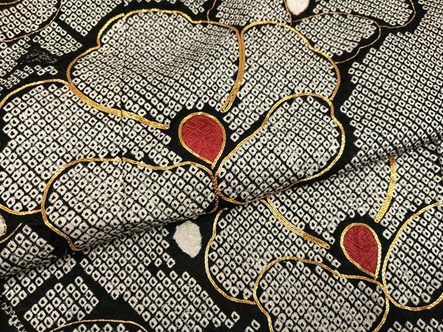 平和屋着物●豪華振袖　総絞り　駒刺繍　草花文　黒地　正絹　逸品　AABM3287ph