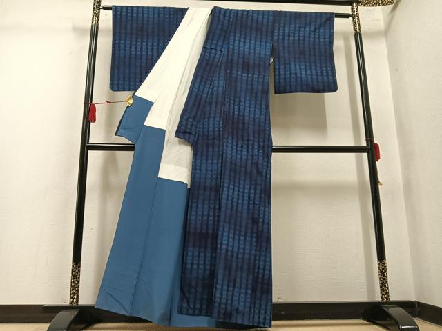 平和屋着物●上質な小紋　紬地　絞り　横段文　正絹　逸品　AABM3311ph