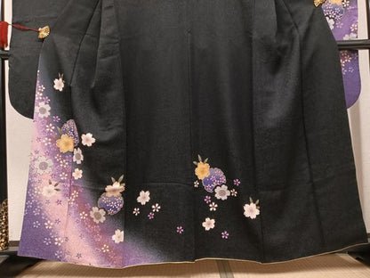 平和屋着物●豪華振袖　夜桜雪輪文　暈し染め　黒地　金彩　やまと誂製　正絹　逸品　AABM3316ph