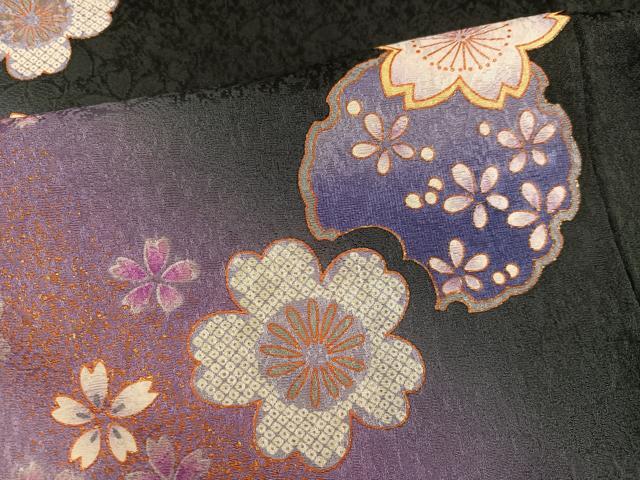 平和屋着物●豪華振袖　夜桜雪輪文　暈し染め　黒地　金彩　やまと誂製　正絹　逸品　AABM3316ph