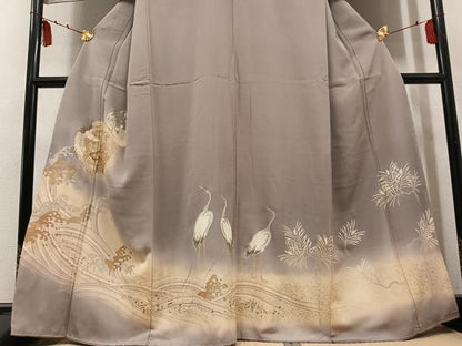 平和屋着物●豪華色留袖　駒刺繍　鶴亀浜松文　暈し染め　金銀彩　正絹　逸品　未使用　AABM3318ph