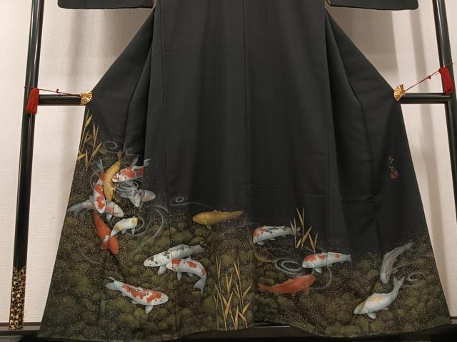 平和屋着物●豪華黒留袖　作家物　手描き　鯉　暈し染め　金彩　正絹　逸品　AABM3354ph