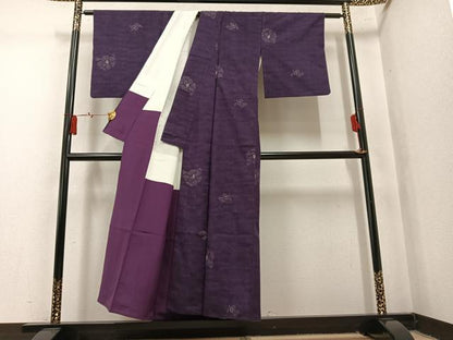 平和屋着物●本場結城紬　重要無形文化財　80亀甲　飛び亀甲　舞花文　正絹　逸品　AABM3372ph