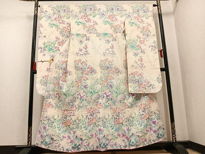 平和屋着物●豪華振袖　駒刺繍　草花文　金彩　正絹　逸品　AABM3373ph
