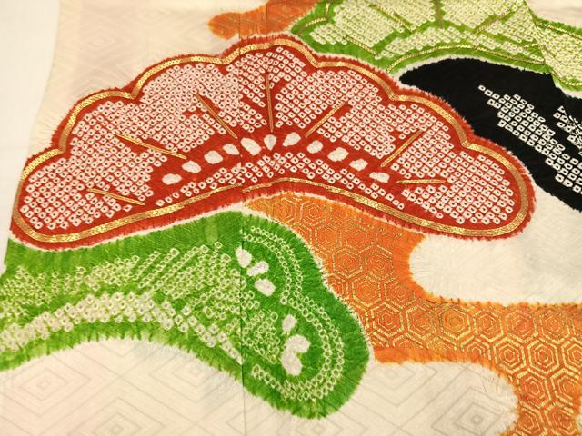 平和屋着物●豪華振袖　絞り　駒刺繍　亀甲松文　金彩　正絹　逸品　AABM3375ph