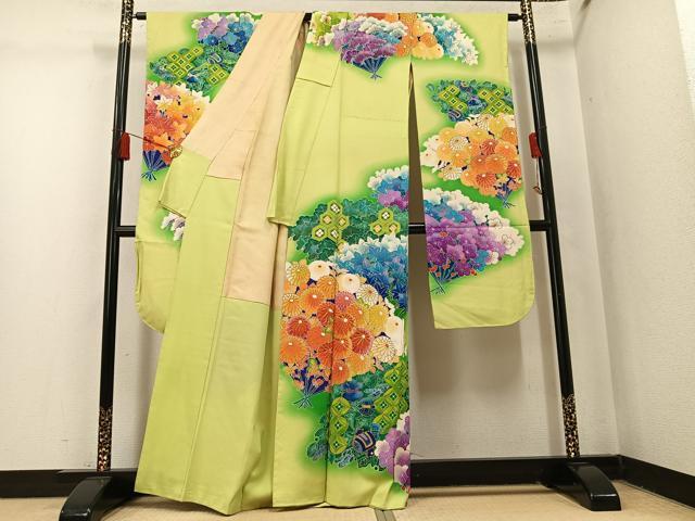 平和屋着物●豪華振袖　駒刺繍　草花宝尽くし　暈し染め　金彩　正絹　逸品　AABM3385ph