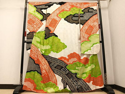 平和屋着物●豪華振袖　絞り　駒刺繍　草花文　金彩　正絹　逸品　AABM3390ph