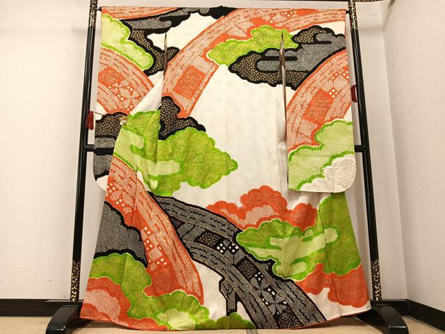 平和屋着物●豪華振袖　絞り　駒刺繍　草花文　金彩　正絹　逸品　AABM3390ph
