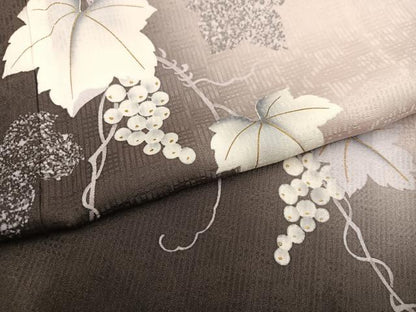 平和屋着物●訪問着　葡萄蔦の葉文　暈し染め　金彩　鈴乃屋扱い　正絹　逸品　AABM3398ph