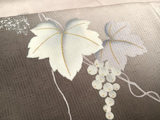 平和屋着物●訪問着　葡萄蔦の葉文　暈し染め　金彩　鈴乃屋扱い　正絹　逸品　AABM3398ph