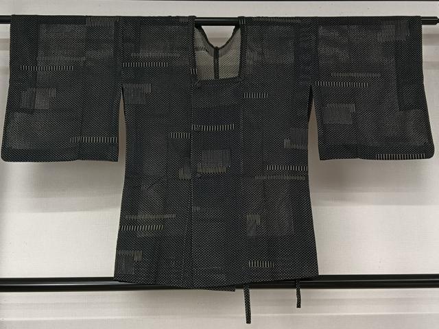 平和屋着物▽道行コート　スリーシーズン　春夏秋　塵除け　幾何学文様　黒地　正絹　逸品　AABM3596jh