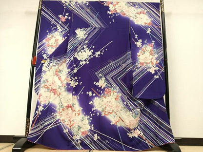 平和屋着物●豪華振袖　舞花文　金銀彩　正絹　逸品　AABM3694fy