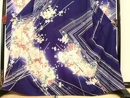 平和屋着物●豪華振袖　舞花文　金銀彩　正絹　逸品　AABM3694fy