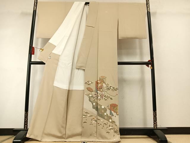 平和屋着物●豪華色留袖　駒刺繍　貝桶花文　金彩　正絹　逸品　AABM3702fy