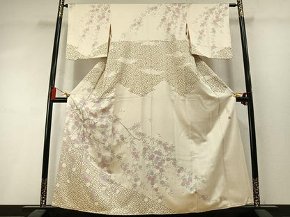 平和屋着物●女優　三田佳子監修　訪問着　草花文　金彩　銀通し地　正絹　逸品　AABM3719fy