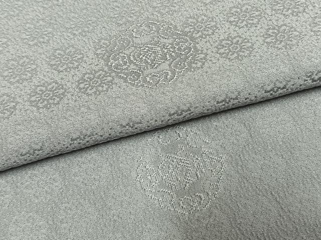 平和屋着物●上質な色無地　吉祥花地紋　白鼠色　正絹　逸品　未使用　AABM3721fy