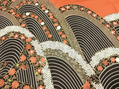 平和屋着物●豪華振袖　刺繍　花唐草文　金彩　正絹　逸品　AABM3749fy