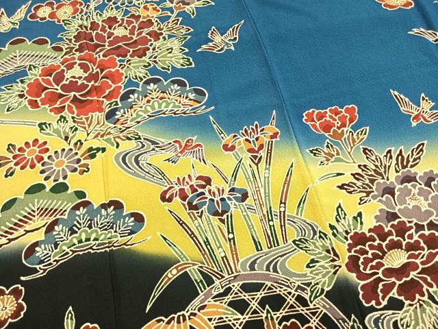 平和屋着物●豪華振袖　型染め　松竹梅　花鳥文　暈し染め　正絹　逸品　AABM3753fy