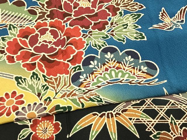 平和屋着物●豪華振袖　型染め　松竹梅　花鳥文　暈し染め　正絹　逸品　AABM3753fy