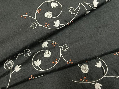 平和屋着物●上質な紬　総刺繍　花唐草文　正絹　逸品　AABM3764fy