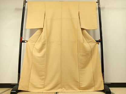 平和屋着物●上質な色無地　霞地紋　卵色　正絹　逸品　未使用　AABM3776fy