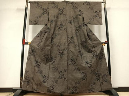 平和屋着物●本場大島紬　9マルキ　枝花文　正絹　逸品　AABM3794fy