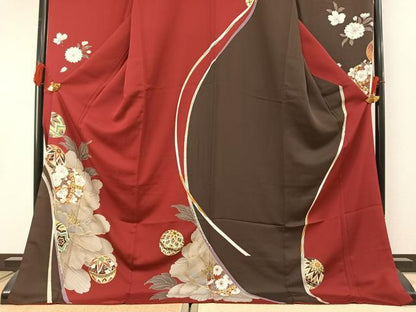 平和屋着物●豪華振袖　駒刺繍　鞠　草花文　金彩　正絹　逸品　AABM3820fy