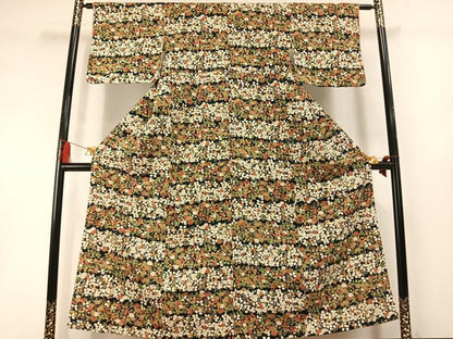 平和屋着物▼上質な小紋　草花文　金彩　鬼しぼ縮緬　正絹　逸品　AABM3837fy