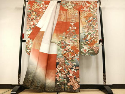 平和屋着物●豪華振袖　駒刺繍　松竹梅　孔雀花文　暈し染め　金彩　正絹　逸品　AABM3860fy