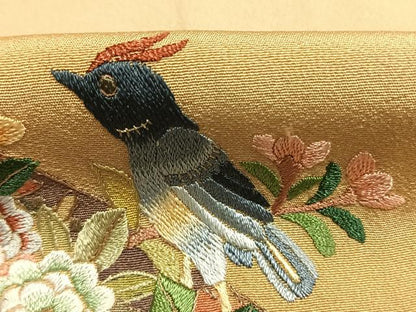 平和屋着物●中国三大刺繍　スワトウ刺繍　汕頭刺繍　総刺繍　訪問着　作家物　舞蝶花鳥文　暈し染め　金糸　正絹　逸品　AABM3880fy