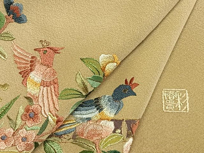 平和屋着物●中国三大刺繍　スワトウ刺繍　汕頭刺繍　総刺繍　訪問着　作家物　舞蝶花鳥文　暈し染め　金糸　正絹　逸品　AABM3880fy
