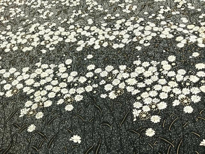 平和屋着物●訪問着　作家物　草花文　たたき染め　黒地　金彩　正絹　逸品　AABM3897fy
