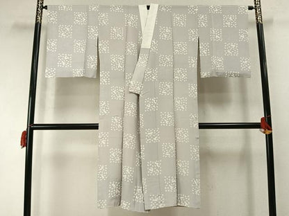 平和屋着物●長襦袢　無双仕立て　兎　舞桜文　正絹　逸品　AABM3914fy