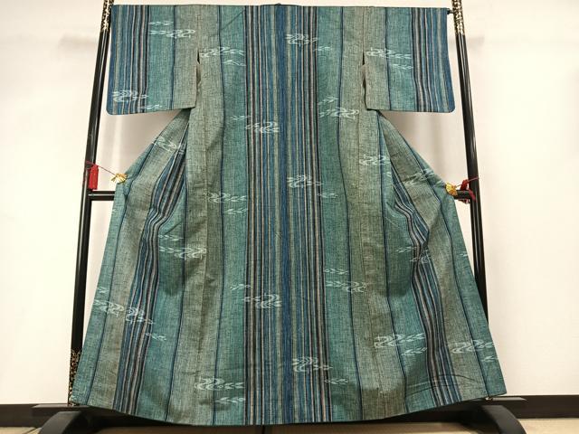平和屋着物●上質な紬　流水矢羽文　正絹　逸品　未使用　AABM3982fy