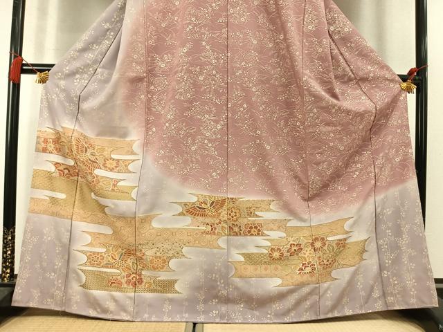平和屋着物●中国三大刺繍　スワトウ刺繍　汕頭刺繍　相良刺繍　訪問着　花鳥文　暈し染め　金彩　正絹　逸品　未使用　AABM3985fy