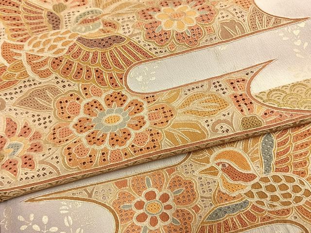 平和屋着物●中国三大刺繍　スワトウ刺繍　汕頭刺繍　相良刺繍　訪問着　花鳥文　暈し染め　金彩　正絹　逸品　未使用　AABM3985fy