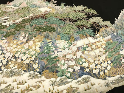 平和屋着物●豪華黒留袖　作家物　松竹梅　風景文　金彩　正絹　逸品　AABM3987fy