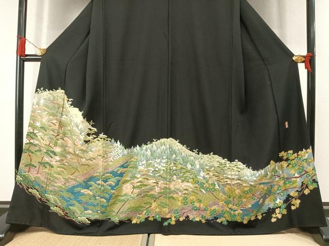 平和屋着物●豪華黒留袖　友禅　作家物　風景枝松文　正絹　逸品　AABM3990fy